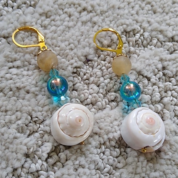 Handmade Jewelry - Handmade Gemstone Earrings Blue with Seashells